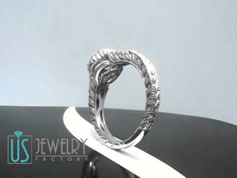 SKU: ER-249 Round Brilliant Cut Diamond Millgrain Edge Engagement Ring