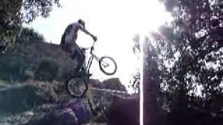 preview picture of video 'Campionat Biketrial 2008 Camping Serra de Prades'