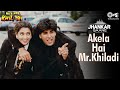 Akela Hai Mr Khiladi Mr Mrs Khiladi Akshay Kumar Juhi Chawla Udit Narayan Anuradha Paudwal