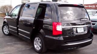 preview picture of video '2012 Chrysler Town & Country touring Dekalb IL near Hinckley IL'