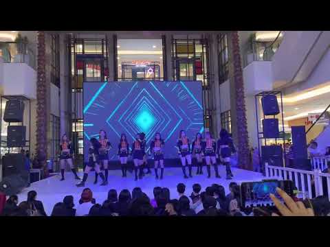 [230528] LOOΠΔ (이달의 손녀) LOONA - POSE + SO WHAT (Queendom Remix) Cover By DELIXTRIUS