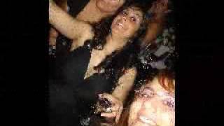 Velhas virgens ... eu bebo SIM!