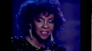 Gladys Knight LIVE - Free Again / I Will Survive