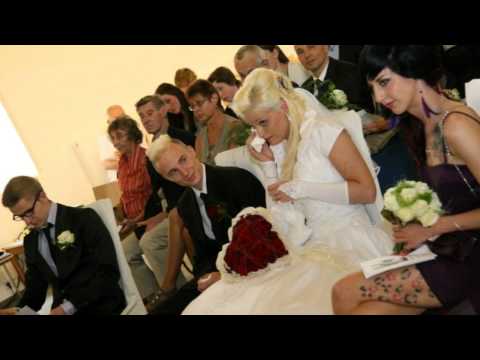 Malina und Robin heiraten - Micha Badura als Hochzeitssänger