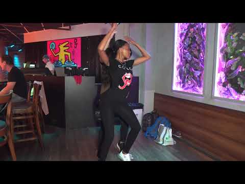 Yeni Molinet & Tomer Voronov - MB-Recoje y vete