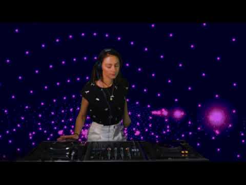 Nine Sessions Radio Miss Nine 128 August 2021