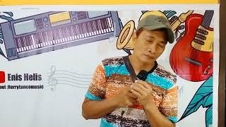 Download lagu Mengapa Manusia tiada sama - Rita Sugiarto.     Song by : om KAS.   (  Dang dut ) mp3