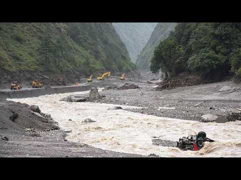 Live: Rescue ramps up after mudslide at China-Nepal border