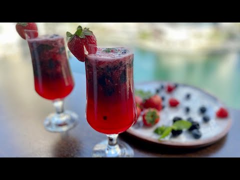 Berry blast/Berry drink non alcoholic/Berry drink recipes/Party Drink non alcoholic/Berry mocktail