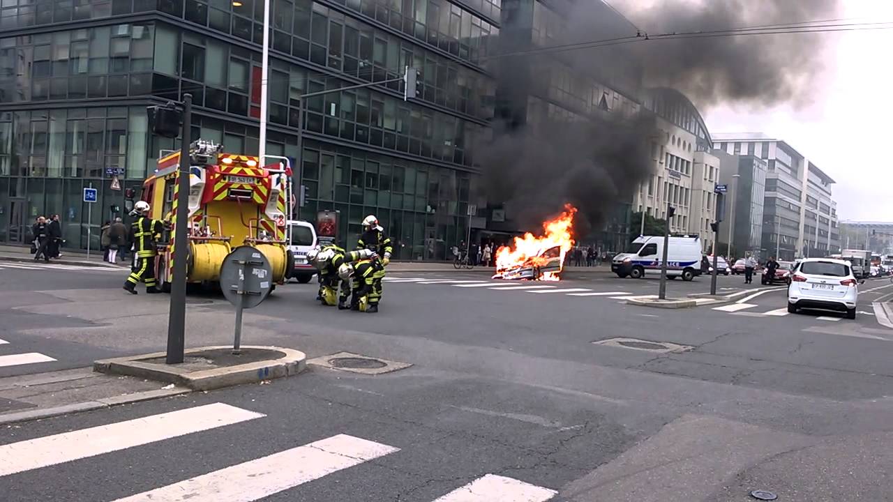 Feu marius vivier merle ce midi