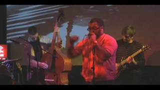 Tony Allen & Hypnotic Brass Ensemble feat. Ty - Eparapo - LIVE @ Broad Casting, London 29/01/09