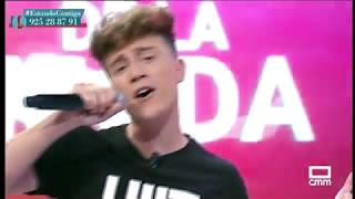 Enamorado de la moda juvenil de CarlosMarco - Estando Contigo