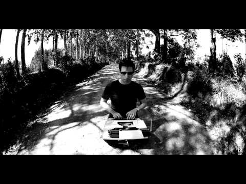 video thumnail