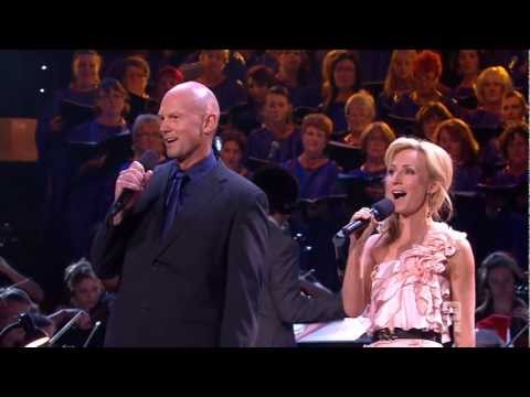 Teddy Tahu Rhodes, Lisa McCune - Little Drummer Boy - Carols by Candlelight 2012