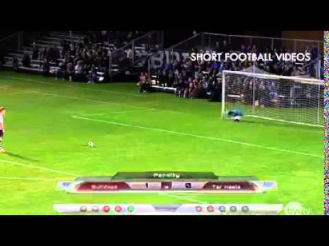 Il portiere che para 5 rigori di faccia