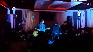 preview picture of video 'Well — Просто такая сильная любовь (Звери cover) / Live at Life PUB (05.04.14 / Izmail)'