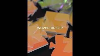 Waves Puzzle - Iridescent 