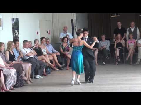 Eva Icikson & Brenno Marques: demo milonga @ Brunchmilonga Tangorrion