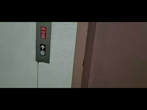 Elevator At Bridgeport Waterfront Resort In Sturgeon Bay WI - 8/12/23