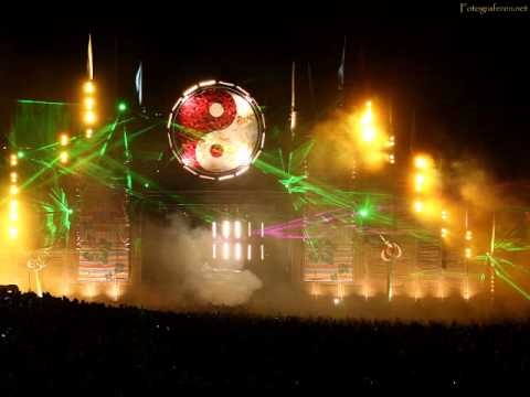 Wavetraxx-Beach Stringz (DJ Space Raven and Petersen Mix)