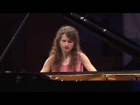 Joanna Różewska – Etude in F major, Op. 10 No. 8 (first stage, 2010)