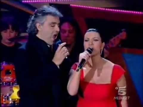 Andrea Bocelli  Laura Pausini   Dare To Live (Vivere).mpg