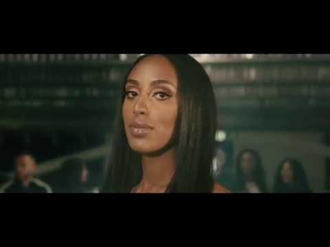 Showit - Main Chick (Official Video)