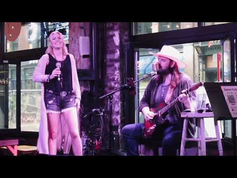 Janine Nyman - Dreams Fleetwood Mac (cover) guest performance with Aaron Nichols