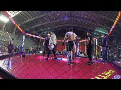 Jonathan "La Octava Maravilla" Parada VS Sandro Rojas