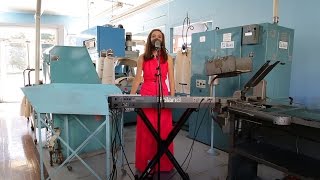 Photocomfort - Hit, Run (Live at Swan Cleaners)