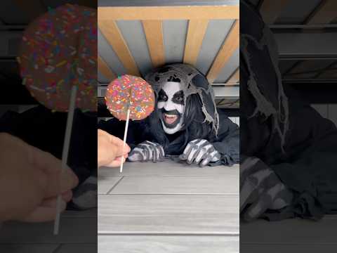 He made chocolate candy for monster 👻😋 #shorts