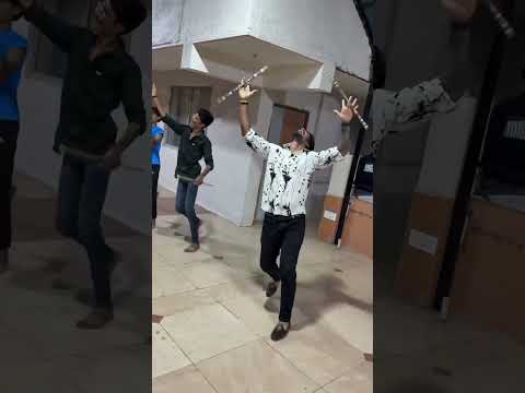 Let’s copy if you do 😂#dandiya #garbanavratri #dandiyaraas #vanbhazala #vanbhazala #garba #trending