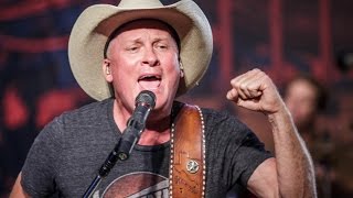 Kevin Fowler "Panhandle Poorboy" LIVE on The Texas Music Scene