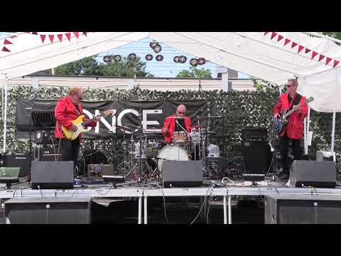 TSUNAMI OF SOUND “Journey To The Stars” by The Ventures @ ONCE BOYNTON YARDS - July 9, 2022