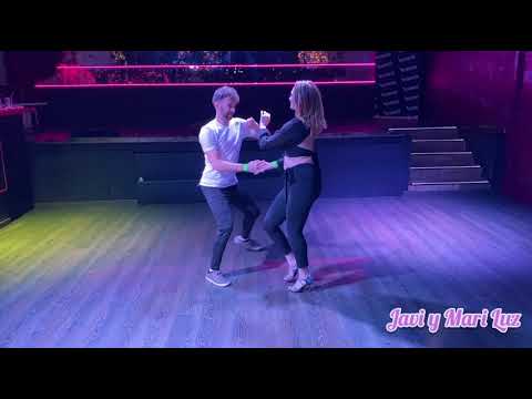 Javi y Mari Luz / / Weekend - Henry Santos ft Lirow