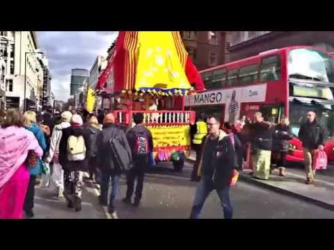 Oxford Street Hare krishna chant in central London