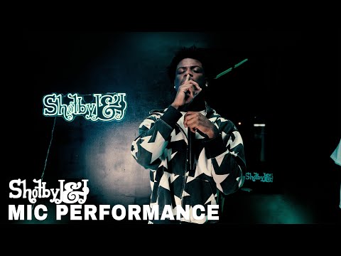 BagchaserDee - Shhh Live Mic Performance