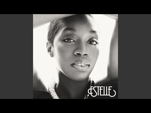 Videoclip de All Day Long (Blue Skies) — Estelle
