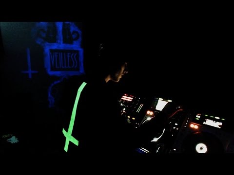 Downtown Sessions Vol 1 feat. Veilless Techno / Tech House Dj Mix On 4 Cdjs