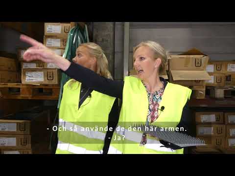 Frida Hansdotter bygger med Bra Hus, Del 1 besöket i husfabriken