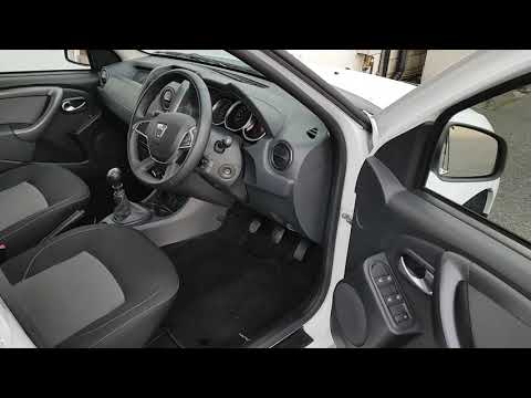 172MH76 - 2017 Dacia Duster DUSTER SIGNATURE 1.5 DCI 110bhp 14,995