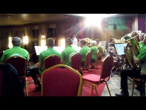 Hornosrnianská dychovka - Za tú horu - Škoda lásky