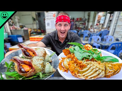Vietnamese Seafood Street Food!! CHEAPEST in Asia!!