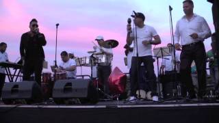 Charlie Cruz - Band Intro/ Labios de Purpura