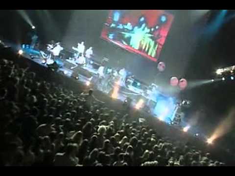 Браво feat. Земфира - Розы (live, 2004 год)