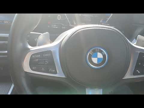BMW 3 Series 330e M Sport Touring - Image 2