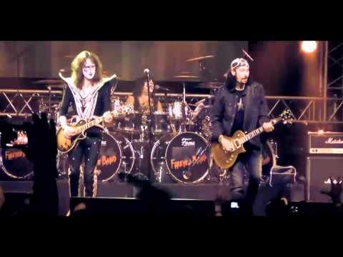 Kiss Forever Band  with Bruce Kulick -  Unholy on 20th Anniversary show