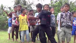 preview picture of video 'Kaulinan Barudak Badega Gunung Parang'