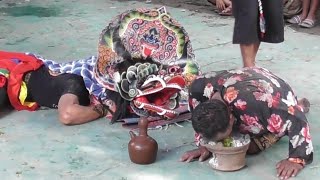 Download lagu Detik-Detik Wayang Jaranan TURONGGO SAFITRI PUTRO Mas Budi Bindeng Ndadi‼️ Hingga Dahinya Berdarah mp3 Download lagu Detik-Detik Wayang Jaranan TURONGGO SAFITRI PUTRO Mas Budi Bindeng Ndadi‼️ Hingga Dahinya Berdarah mp3