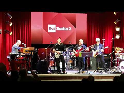 Gizmodrome Sweet Angels (Rule the World) - Live in Rome at RAI Television